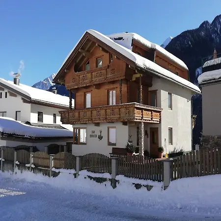 In In The Mountains Apartamento Mayrhofen
