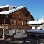 In Near Slopes Апартаменты